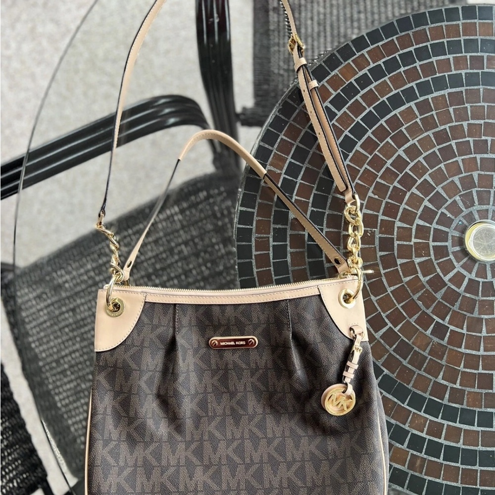 Michael Kors Signature Brown and Cream Shoulder Bag
